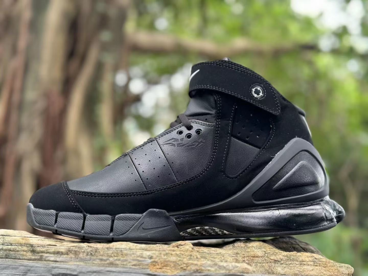 Nike Air Zoom Huarache 2K5 kobe Black Grey